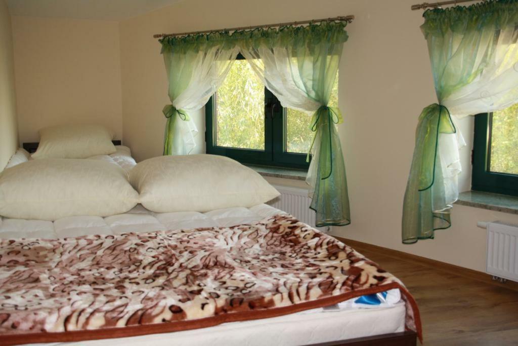 Hotel For You Pabianice Phòng bức ảnh