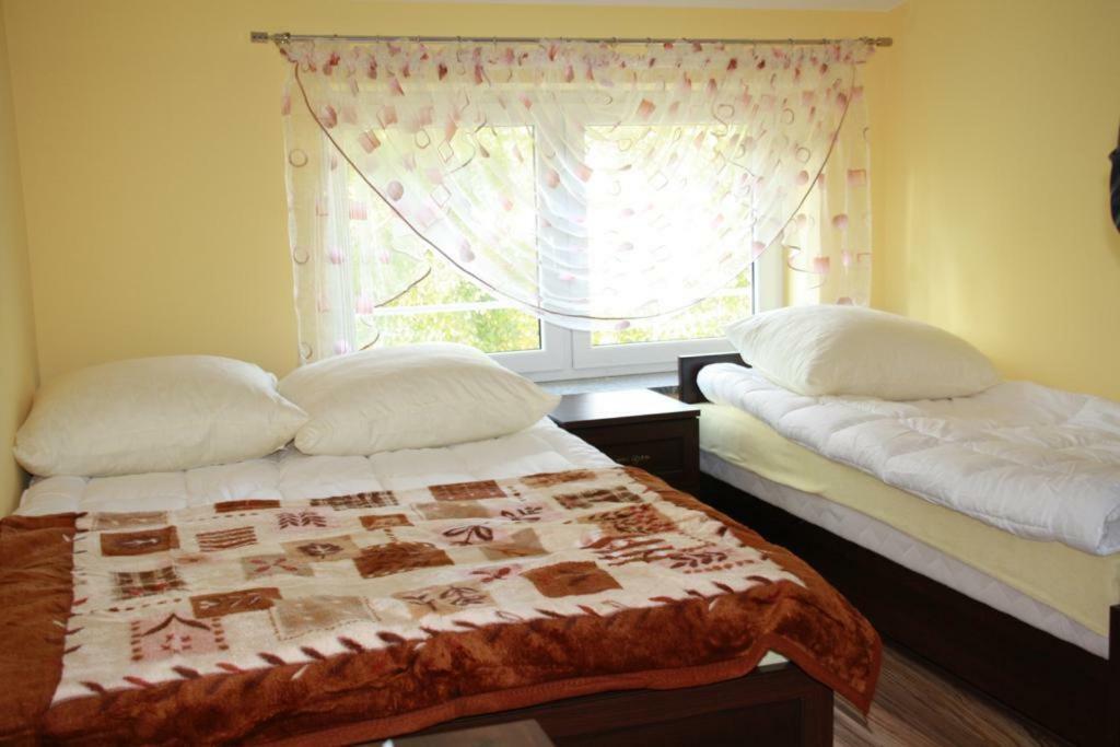 Hotel For You Pabianice Ngoại thất bức ảnh